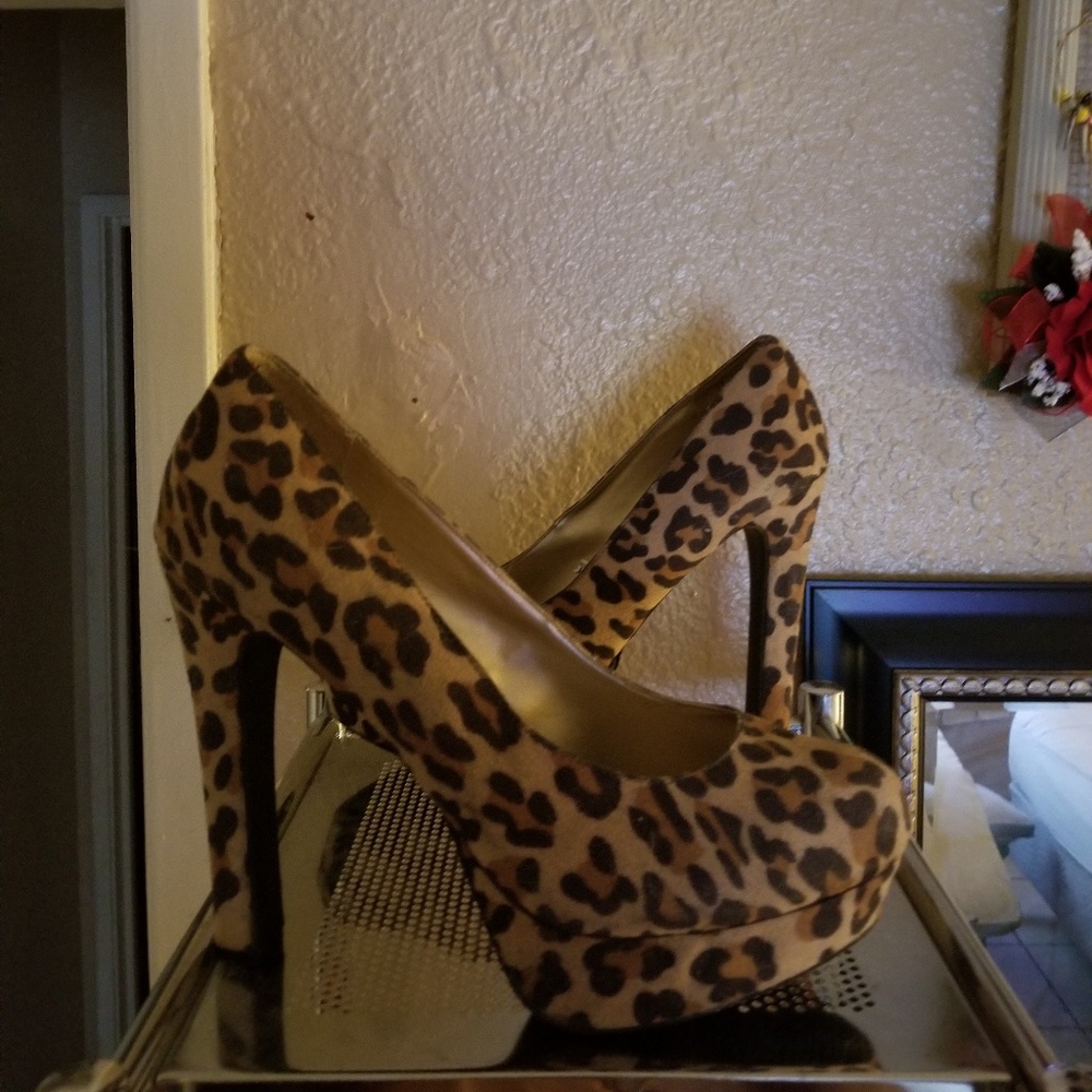Platform pumps